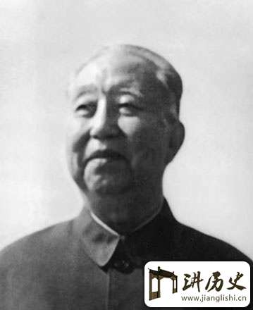张春桥1976年有多嚣张:敢按住华国锋批示不发