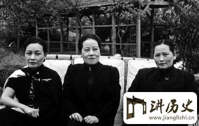 宋庆龄简介 宋庆龄三姐妹鲜为人知的关系?