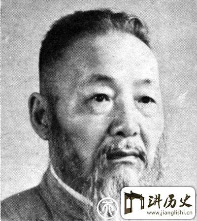 揭秘:民国知名记者龚德柏 双枪镇住国军名将