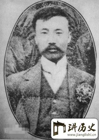 李大钊是个怎样的人?如何评价李大钊