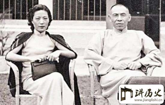青帮老大杜月笙五个老婆、十个子女今何在?