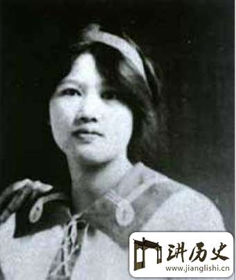 孙中山去世后蒋介石曾荒唐地向宋庆龄求婚(图)