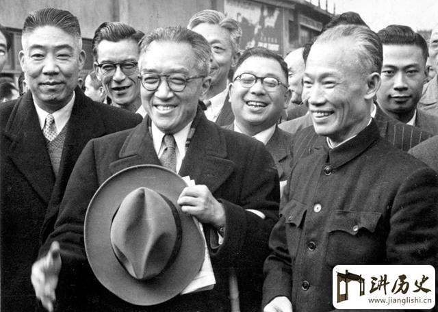 揭秘:蒋介石为什么要建议胡适去竞选“总统”?
