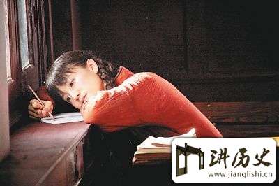 鲁迅暗恋萧红之说:鲁迅跨越师生之情爱过萧红?
