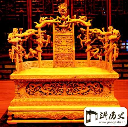 乾隆皇帝为什么选择了提前退位?乾隆退位时间