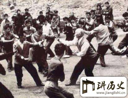 中华第一保镖杜心武,曾将大内高手打到吐血!