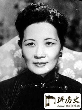 解密:宋庆龄宋美龄姐妹缘何终生未育?