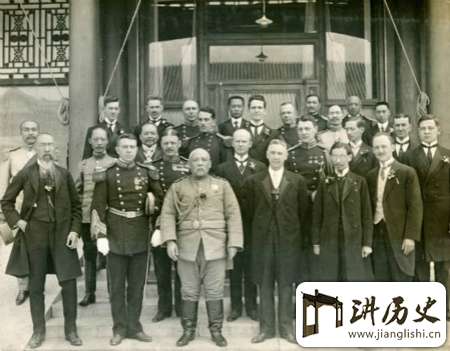 解密袁世凯:以军事方法管理十个太太和诸多子女