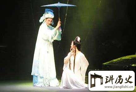 揭秘:许仙与白娘子的爱情故事发生在哪个朝代?