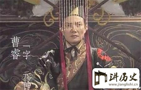 <rb>魏</rb><rt>wèi</rt><rb>明</rb><rt>míng</rt><rb>帝</rb><rt>dì</rt><rb>为</rb><rt>wéi</rt><rb>何</rb><rt>hé</rt><rb>会</rb><rt>huì</rt><rb>如</rb><rt>rú</rt><rb>此</rb><rt>cǐ</rt><rb>惧</rb><rt>jù</rt><rb>怕</rb><rt>pà</rt><rb>这</rb><rt>zhè</rt><rb>个</rb><rt>gè</rt><rb>女</rb><rt>nǚ</rt><rb>人</rb><rt>rén</rt>?<rb>有</rb><rt>yǒu</rt><rb>一</rb><rt>yī</rt><rb>肚</rb><rt>dù</rt><rb>子</rb><rt>zǐ</rt><rb>苦</rb><rt>kǔ</rt><rb>水</rb><rt>shuǐ</rt>