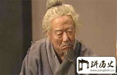 <rb>历</rb><rt>lì</rt><rb>史</rb><rt>shǐ</rt><rb>上</rb><rt>shàng</rt><rb>的</rb><rt>de</rt><rb>三</rb><rt>sān</rt><rb>位</rb><rt>wèi</rt><rb>大</rb><rt>dà</rt><rb>器</rb><rt>qì</rt><rb>晚</rb><rt>wǎn</rt><rb>成</rb><rt>chéng</rt><rb>之</rb><rt>zhī</rt><rb>人</rb><rt>rén</rt><rb>他</rb><rt>tā</rt><rb>们</rb><rt>men</rt><rb>付</rb><rt>fù</rt><rb>出</rb><rt>chū</rt><rb>了</rb><rt>le</rt><rb>什</rb><rt>shí</rt><rb>么</rb><rt>me</rt><rb>代</rb><rt>dài</rt><rb>价</rb><rt>jià</rt>