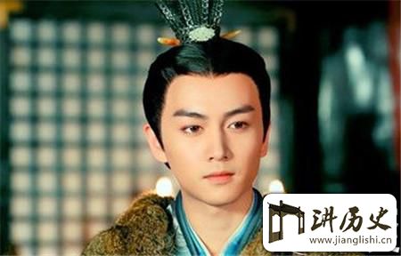 <rb>揭</rb><rt>jiē</rt><rb>秘</rb><rt>mì</rt><rb>在</rb><rt>zài</rt><rb>死</rb><rt>sǐ</rt><rb>牢</rb><rt>láo</rt><rb>里</rb><rt>lǐ</rt><rb>长</rb><rt>zhǎng</rt><rb>大</rb><rt>dà</rt><rb>的</rb><rt>de</rt><rb>传</rb><rt>chuán</rt><rb>奇</rb><rt>qí</rt><rb>皇</rb><rt>huáng</rt><rb>帝</rb><rt>dì</rt><rb>被</rb><rt>bèi</rt><rb>狱</rb><rt>yù</rt><rb>官</rb><rt>guān</rt><rb>扶</rb><rt>fú</rt><rb>上</rb><rt>shàng</rt><rb>皇</rb><rt>huáng</rt><rb>位</rb><rt>wèi</rt>