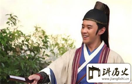 <rb>一</rb><rt>yī</rt><rb>次</rb><rt>cì</rt><rb>举</rb><rt>jǔ</rt><rb>国</rb><rt>guó</rt><rb>震</rb><rt>zhèn</rt><rb>惊</rb><rt>jīng</rt><rb>的</rb><rt>de</rt><rb>政</rb><rt>zhèng</rt><rb>治</rb><rt>zhì</rt><rb>暗</rb><rt>àn</rt><rb>杀</rb><rt>shā</rt><rb>改</rb><rt>gǎi</rt><rb>变</rb><rt>biàn</rt><rb>了</rb><rt>le</rt><rb>白</rb><rt>bái</rt><rb>居</rb><rt>jū</rt><rb>易</rb><rt>yì</rt><rb>的</rb><rt>de</rt><rb>一</rb><rt>yī</rt><rb>生</rb><rt>shēng</rt>