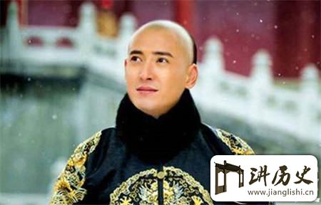 <rb>皇</rb><rt>huáng</rt><rb>太</rb><rt>tài</rt><rb>极</rb><rt>jí</rt><rb>突</rb><rt>tū</rt><rb>然</rb><rt>rán</rt><rb>驾</rb><rt>jià</rt><rb>崩</rb><rt>bēng</rt><rb>多</rb><rt>duō</rt><rb>尔</rb><rt>ěr</rt><rb>衮</rb><rt>gǔn</rt><rb>为</rb><rt>wéi</rt><rb>什</rb><rt>shí</rt><rb>么</rb><rt>me</rt><rb>支</rb><rt>zhī</rt><rb>持</rb><rt>chí</rt><rb>福</rb><rt>fú</rt><rb>临</rb><rt>lín</rt><rb>当</rb><rt>dāng</rt><rb>皇</rb><rt>huáng</rt><rb>帝</rb><rt>dì</rt>