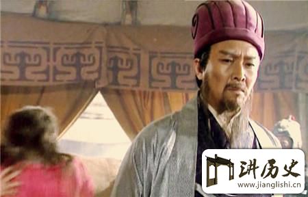<rb>诸</rb><rt>zhū</rt><rb>葛</rb><rt>gě</rt><rb>亮</rb><rt>liàng</rt><rb>为</rb><rt>wéi</rt><rb>何</rb><rt>hé</rt><rb>不</rb><rt>bú</rt><rb>把</rb><rt>bǎ</rt><rb>平</rb><rt>píng</rt><rb>生</rb><rt>shēng</rt><rb>所</rb><rt>suǒ</rt><rb>学</rb><rt>xué</rt><rb>传</rb><rt>chuán</rt><rb>授</rb><rt>shòu</rt><rb>于</rb><rt>yú</rt><rb>儿</rb><rt>ér</rt><rb>子</rb><rt>zǐ</rt><rb>诸</rb><rt>zhū</rt><rb>葛</rb><rt>gě</rt><rb>瞻</rb><rt>zhān</rt>?
