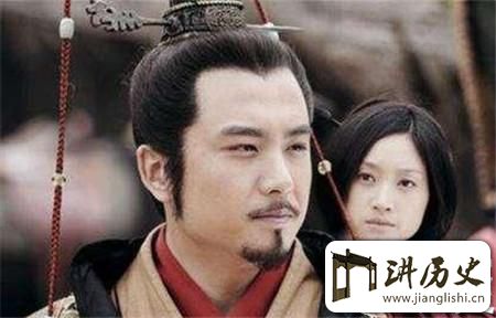<rb>他</rb><rt>tā</rt><rb>是</rb><rt>shì</rt><rb>古</rb><rt>gǔ</rt><rb>代</rb><rt>dài</rt>&</ruby><ruby>ldquo</ruby><ruby><rb>四</rb><rt>sì</rt><rb>大</rb><rt>dà</rt><rb>美</rb><rt>měi</rt><rb>男</rb><rt>nán</rt><rb>子</rb><rt>zǐ</rt>&</ruby><ruby>rdquo</ruby><ruby><rb>之</rb><rt>zhī</rt><rb>一</rb><rt>yī</rt><rb>戎</rb><rt>róng</rt><rb>马</rb><rt>mǎ</rt><rb>一</rb><rt>yī</rt><rb>生</rb><rt>shēng</rt><rb>却</rb><rt>què</rt><rb>不</rb><rt>bú</rt><rb>得</rb><rt>dé</rt><rb>善</rb><rt>shàn</rt><rb>终</rb><rt>zhōng</rt>