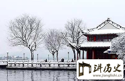 <rb>白</rb><rt>bái</rt><rb>堤</rb><rt>dī</rt><rb>和</rb><rt>hé</rt><rb>苏</rb><rt>sū</rt><rb>堤</rb><rt>dī</rt><rb>的</rb><rt>de</rt><rb>真</rb><rt>zhēn</rt><rb>实</rb><rt>shí</rt><rb>来</rb><rt>lái</rt><rb>历</rb><rt>lì</rt>:<rb>白</rb><rt>bái</rt><rb>堤</rb><rt>dī</rt><rb>与</rb><rt>yǔ</rt><rb>白</rb><rt>bái</rt><rb>居</rb><rt>jū</rt><rb>易</rb><rt>yì</rt><rb>没</rb><rt>méi</rt><rb>关</rb><rt>guān</rt><rb>系</rb><rt>xì</rt>