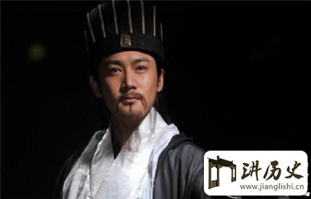 <rb>三</rb><rt>sān</rt><rb>国</rb><rt>guó</rt><rb>谜</rb><rt>mí</rt><rb>团</rb><rt>tuán</rt><rb>诸</rb><rt>zhū</rt><rb>葛</rb><rt>gě</rt><rb>亮</rb><rt>liàng</rt><rb>遗</rb><rt>yí</rt><rb>留</rb><rt>liú</rt><rb>的</rb><rt>de</rt><rb>木</rb><rt>mù</rt><rb>牛</rb><rt>niú</rt><rb>流</rb><rt>liú</rt><rb>马</rb><rt>mǎ</rt><rb>究</rb><rt>jiū</rt><rb>竟</rb><rt>jìng</rt><rb>是</rb><rt>shì</rt><rb>何</rb><rt>hé</rt><rb>东</rb><rt>dōng</rt><rb>西</rb><rt>xī</rt>