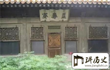 <rb>故</rb><rt>gù</rt><rb>宫</rb><rt>gōng</rt><rb>冷</rb><rt>lěng</rt><rb>宫</rb><rt>gōng</rt><rb>为</rb><rt>wéi</rt><rb>何</rb><rt>hé</rt><rb>一</rb><rt>yī</rt><rb>直</rb><rt>zhí</rt><rb>不</rb><rt>bú</rt><rb>开</rb><rt>kāi</rt><rb>放</rb><rt>fàng</rt>?<rb>不</rb><rt>bú</rt><rb>是</rb><rt>shì</rt><rb>不</rb><rt>bú</rt><rb>想</rb><rt>xiǎng</rt><rb>而</rb><rt>ér</rt><rb>是</rb><rt>shì</rt><rb>不</rb><rt>bú</rt><rb>敢</rb><rt>gǎn</rt>