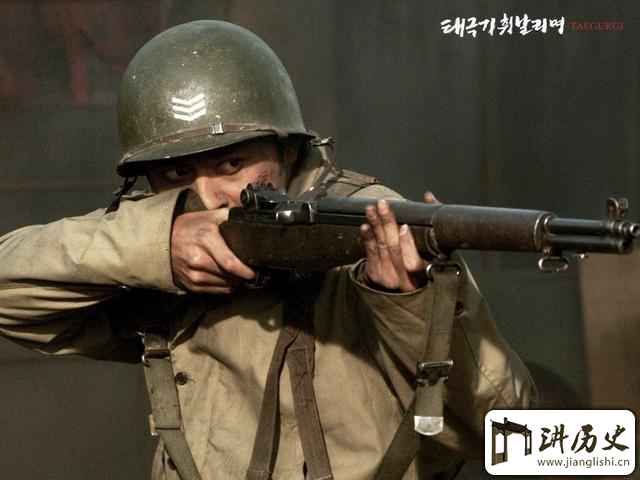 m1<rb>加</rb><rt>jiā</rt><rb>兰</rb><rt>lán</rt><rb>德</rb><rt>dé</rt><rb>好</rb><rt>hǎo</rt><rb>用</rb><rt>yòng</rt><rb>耐</rb><rt>nài</rt><rb>用</rb><rt>yòng</rt>,<rb>但</rb><rt>dàn</rt><rb>是</rb><rt>shì</rt><rb>有</rb><rt>yǒu</rt><rb>一</rb><rt>yī</rt><rb>个</rb><rt>gè</rt><rb>致</rb><rt>zhì</rt><rb>命</rb><rt>mìng</rt><rb>缺</rb><rt>quē</rt><rb>点</rb><rt>diǎn</rt>,<rb>以</rb><rt>yǐ</rt><rb>至</rb><rt>zhì</rt><rb>于</rb><rt>yú</rt><rb>中</rb><rt>zhōng</rt><rb>国</rb><rt>guó</rt><rb>士</rb><rt>shì</rt><rb>兵</rb><rt>bīng</rt><rb>不</rb><rt>bú</rt><rb>喜</rb><rt>xǐ</rt><rb>欢</rb><rt>huān</rt>