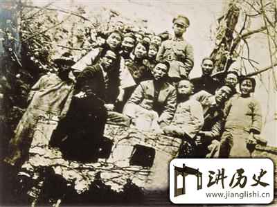 1937꣬սе