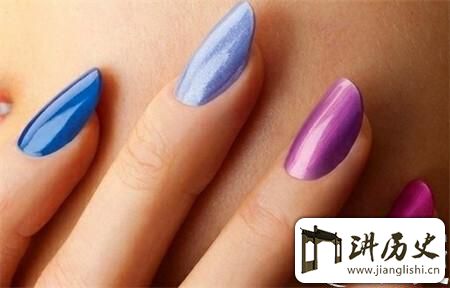 <rb>指</rb><rt>zhǐ</rt><rb>甲</rb><rt>jiǎ</rt><rb>油</rb><rt>yóu</rt><rb>诞</rb><rt>dàn</rt><rb>生</rb><rt>shēng</rt><rb>在</rb><rt>zài</rt><rb>公</rb><rt>gōng</rt><rb>元</rb><rt>yuán</rt><rb>前</rb><rt>qián</rt>3000<rb>年</rb><rt>nián</rt><rb>指</rb><rt>zhǐ</rt><rb>甲</rb><rt>jiǎ</rt><rb>油</rb><rt>yóu</rt><rb>的</rb><rt>de</rt><rb>发</rb><rt>fā</rt><rb>展</rb><rt>zhǎn</rt><rb>历</rb><rt>lì</rt><rb>史</rb><rt>shǐ</rt> <rb>指</rb><rt>zhǐ</rt><rb>甲</rb><rt>jiǎ</rt><rb>油</rb><rt>yóu</rt><rb>诞</rb><rt>dàn</rt><rb>生</rb><rt>shēng</rt><rb>在</rb><rt>zài</rt><rb>公</rb><rt>gōng</rt><rb>元</rb><rt>yuán</rt><rb>前</rb><rt>qián</rt>3000<rb>年</rb><rt>nián</rt><rb>指</rb><rt>zhǐ</rt><rb>甲</rb><rt>jiǎ</rt><rb>油</rb><rt>yóu</rt><rb>的</rb><rt>de</rt><rb>发</rb><rt>fā</rt><rb>展</rb><rt>zhǎn</rt><rb>历</rb><rt>lì</rt><rb>史</rb><rt>shǐ</rt>