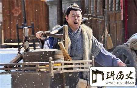 <rb>武</rb><rt>wǔ</rt><rb>大</rb><rt>dà</rt><rb>郎</rb><rt>láng</rt><rb>卖</rb><rt>mài</rt><rb>的</rb><rt>de</rt><rb>蒸</rb><rt>zhēng</rt><rb>饼</rb><rt>bǐng</rt><rb>为</rb><rt>wéi</rt><rb>什</rb><rt>shí</rt><rb>么</rb><rt>me</rt><rb>叫</rb><rt>jiào</rt><rb>炊</rb><rt>chuī</rt><rb>饼</rb><rt>bǐng</rt>?<rb>只</rb><rt>zhī</rt><rb>为</rb><rt>wéi</rt><rb>避</rb><rt>bì</rt><rb>讳</rb><rt>huì</rt><rb>此</rb><rt>cǐ</rt><rb>人</rb><rt>rén</rt>