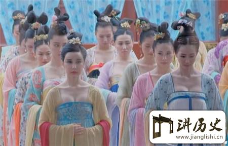 <rb>皇</rb><rt>huáng</rt><rb>帝</rb><rt>dì</rt><rb>拥</rb><rt>yōng</rt><rb>三</rb><rt>sān</rt><rb>宫</rb><rt>gōng</rt><rb>六</rb><rt>liù</rt><rb>院</rb><rt>yuàn</rt><rb>选</rb><rt>xuǎn</rt><rb>妃</rb><rt>fēi</rt><rb>的</rb><rt>de</rt><rb>标</rb><rt>biāo</rt><rb>准</rb><rt>zhǔn</rt><rb>会</rb><rt>huì</rt><rb>不</rb><rt>bú</rt><rb>会</rb><rt>huì</rt><rb>相</rb><rt>xiàng</rt><rb>当</rb><rt>dāng</rt><rb>严</rb><rt>yán</rt><rb>格</rb><rt>gé</rt>?