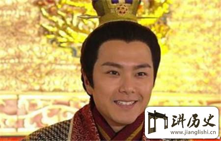 <rb>野</rb><rt>yě</rt><rb>史</rb><rt>shǐ</rt><rb>趣</rb><rt>qù</rt><rb>闻</rb><rt>wén</rt>:<rb>一</rb><rt>yī</rt><rb>代</rb><rt>dài</rt><rb>好</rb><rt>hǎo</rt><rb>色</rb><rt>sè</rt><rb>宰</rb><rt>zǎi</rt><rb>相</rb><rt>xiàng</rt><rb>为</rb><rt>wéi</rt><rb>何</rb><rt>hé</rt><rb>竟</rb><rt>jìng</rt><rb>怕</rb><rt>pà</rt><rb>老</rb><rt>lǎo</rt><rb>母</rb><rt>mǔ</rt><rb>鸡</rb><rt>jī</rt>?
