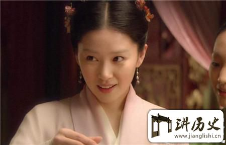 <rb>毁</rb><rt>huǐ</rt><rb>三</rb><rt>sān</rt><rb>观</rb><rt>guān</rt>!<rb>古</rb><rt>gǔ</rt><rb>代</rb><rt>dài</rt><rb>夫</rb><rt>fū</rt><rb>妻</rb><rt>qī</rt><rb>同</rb><rt>tóng</rt><rb>房</rb><rt>fáng</rt><rb>时</rb><rt>shí</rt><rb>小</rb><rt>xiǎo</rt><rb>妾</rb><rt>qiè</rt><rb>必</rb><rt>bì</rt><rb>须</rb><rt>xū</rt><rb>守</rb><rt>shǒu</rt><rb>在</rb><rt>zài</rt><rb>旁</rb><rt>páng</rt><rb>边</rb><rt>biān</rt>?